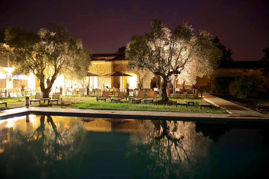 Hotel & Restaurant De Charme - La Begude Saint-Pierre Vers Pont du Gard Exterior photo